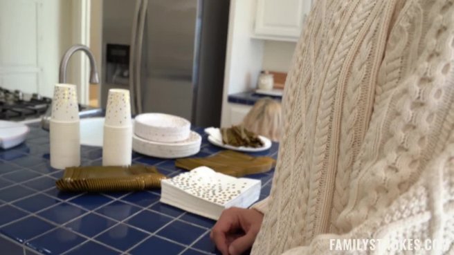 Папочка лучшей подруги реально заебал #4