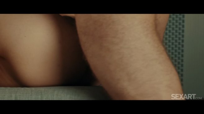 Перед сексом, нужно увлажнить киску куником #8