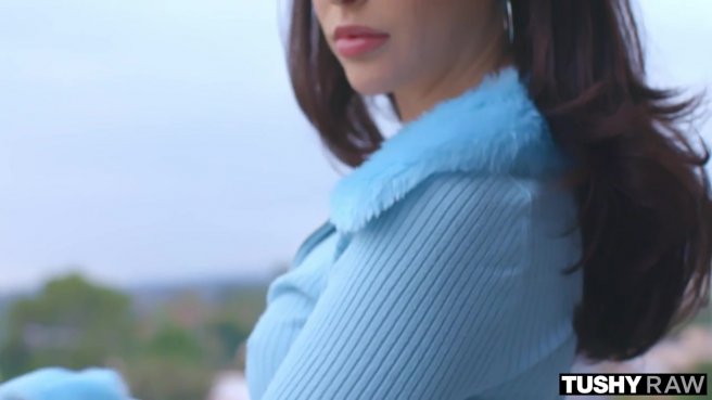 Анальная принцесса и её самое излюбленное хобби #1